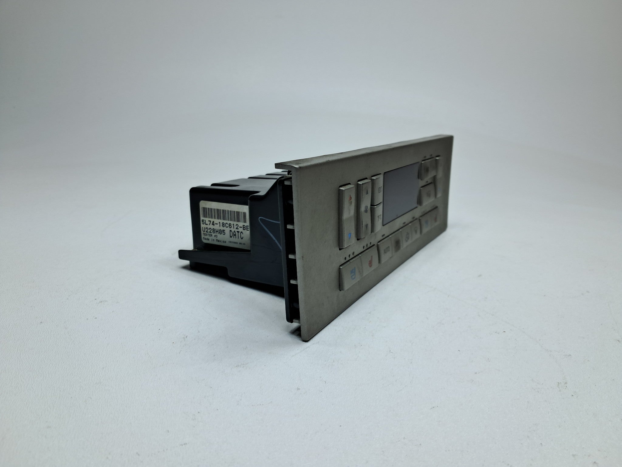 03 - 06 OEM LINCOLN NAVIGATOR AUTOMATIC AC HEATER CLIMATE TEMPERATURE CONTROL