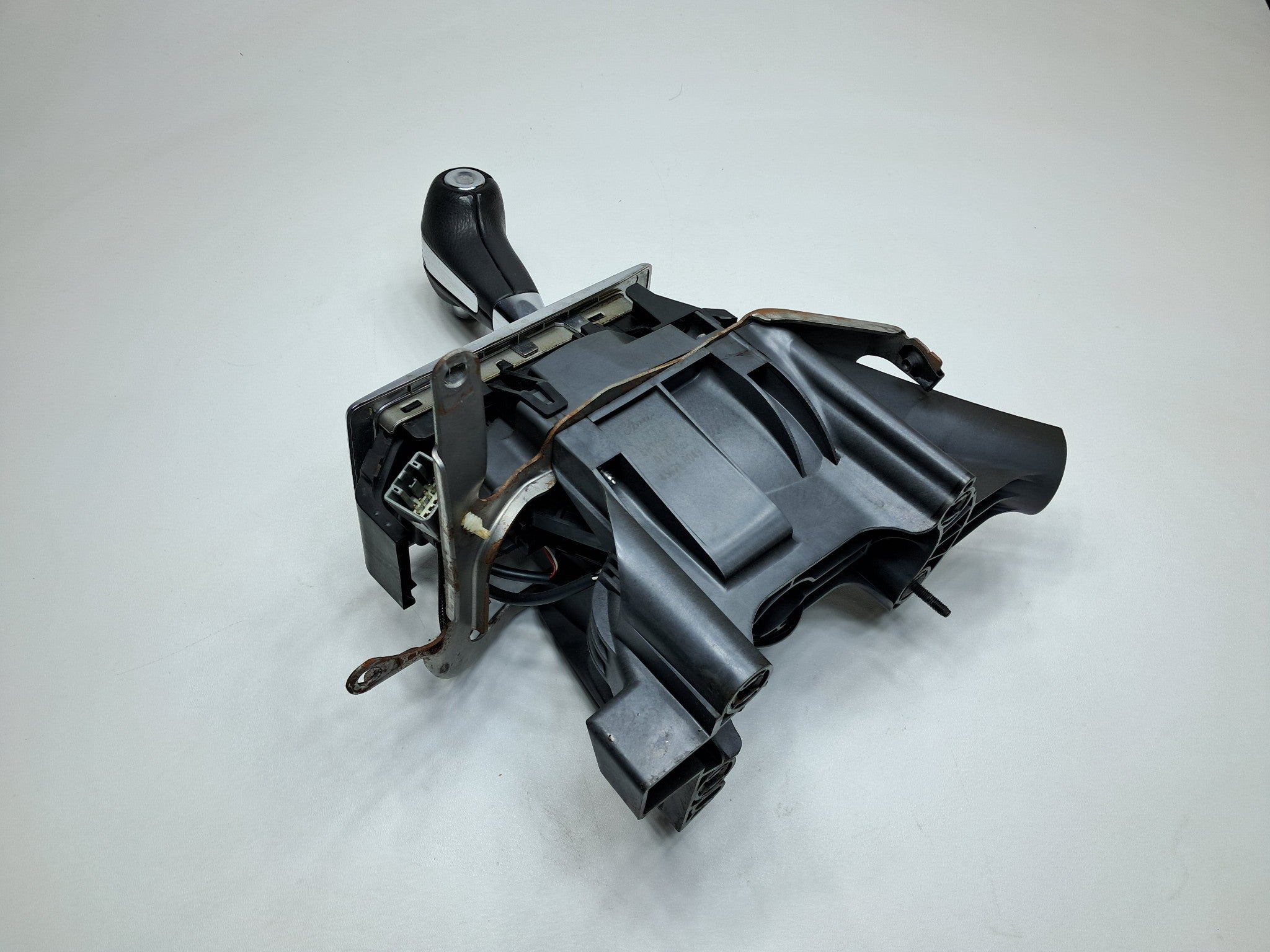 03 - 06 OEM LINCOLN NAVIGATOR AUTOMATIC TRANSMISSION GEAR FLOOR SHIFTER LEVER