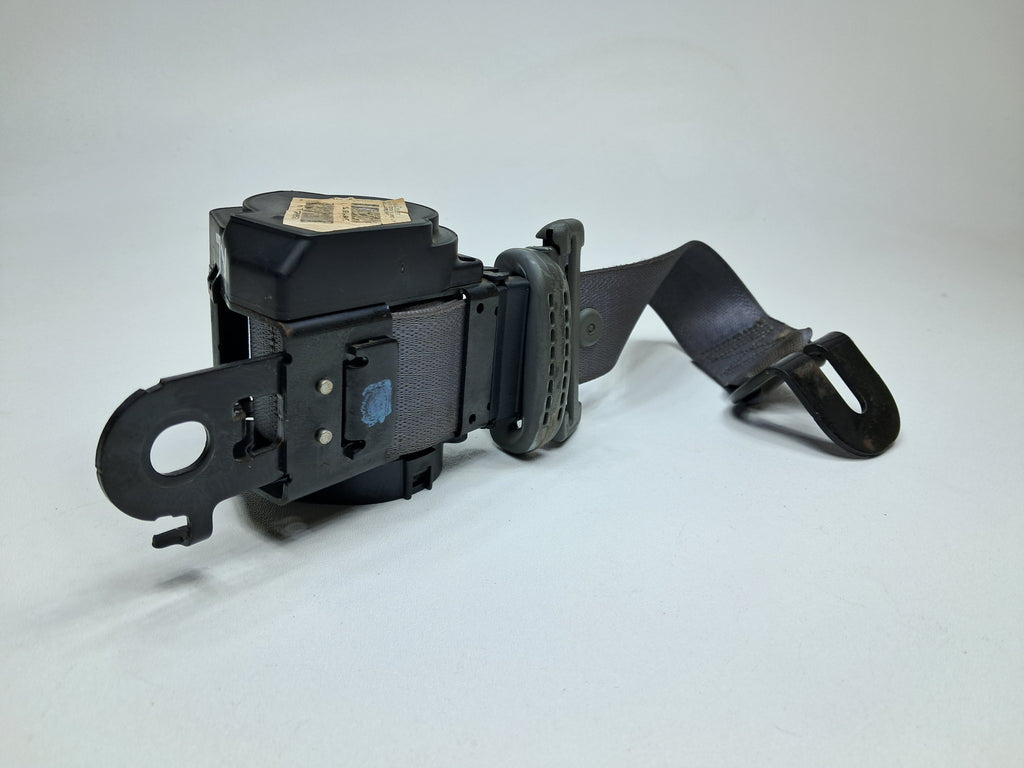 05 - 07 OEM JEEP GRAND CHEROKEE REAR LEFT DRIVER SIDE SEAT BELT RETRACTOR BLACK