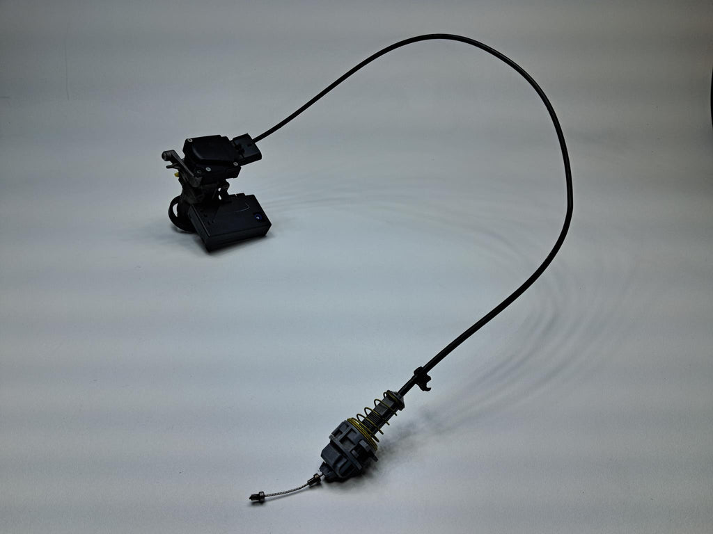 05 - 07 OEM JEEP GRAND CHEROKEE ENGINE START STOP IGNITION LOCK HOLDER SWITCH