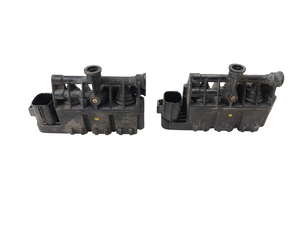 10 - 13 OEM LAND ROVER RANGE ROVER SPORT FRONT AIR SUSPENSION RELIEF VALVE BLOCK