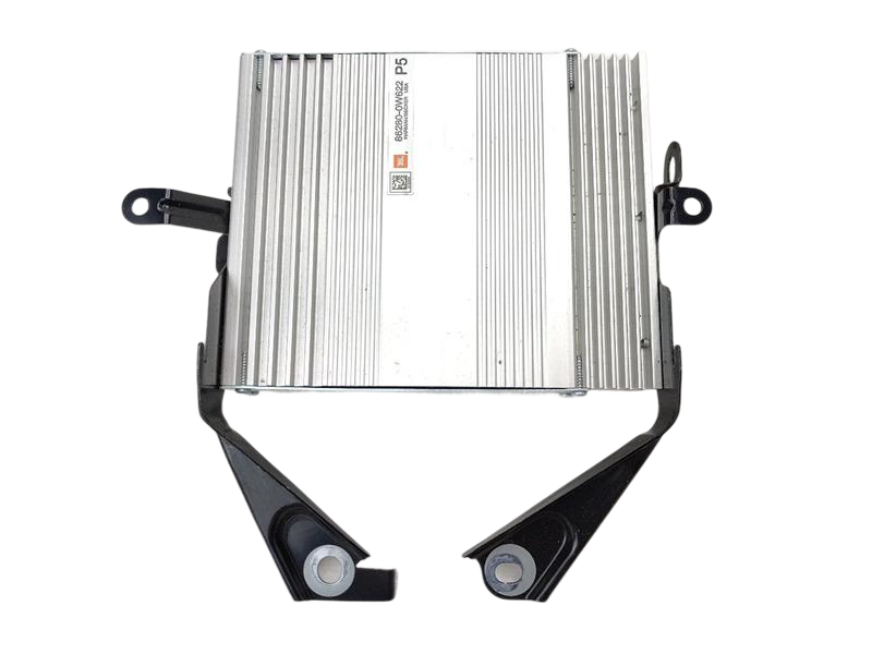 2009 - 2015 OEM TOYOTA PRIUS SOUND SYSTEM AUDIO AMPLIFIER