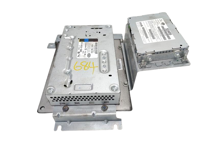 2013 - 2018 OEM JAGUAR XJL AUDIO SPEAKER SYSTEM AMP AMPLIFIER UNIT