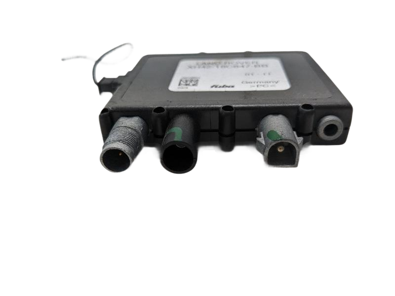 2002 - 2012 OEM LAND ROVER RANGE ROVER RADIO ANTENNA AMPLIFIER CONTROL MODULE