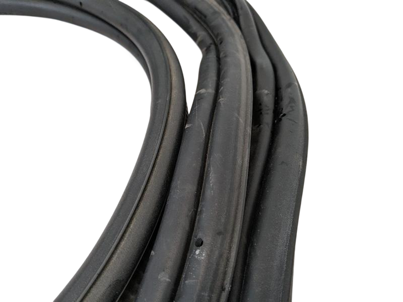 2006 - 2012 OEM LAND ROVER RANGE ROVER SPORT DOOR TRUNK SEAL WEATHERSTRIP RUBBER