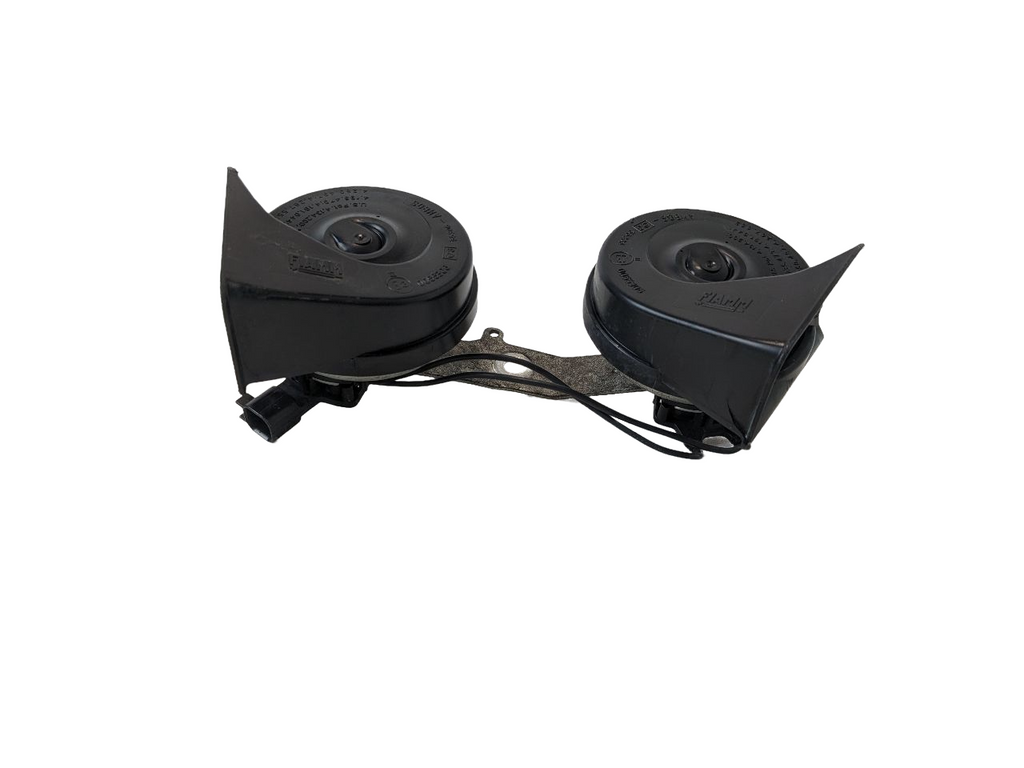 03 - 06 OEM FORD EXPEDITION HIGH AND LOW TONE NOTE PITCH SIREN SIGNAL HORN SET