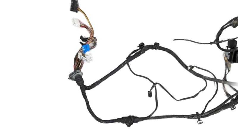 2006 - 2009 OEM MERCEDES-BENZ E350 FUSE BOX WITH ENGINE WIRE HARNESS