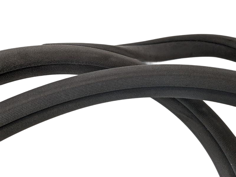 06 - 09 OEM MERCEDES-BENZ E350 FRONT RIGHT SIDE DOOR SEAL WEATHERSTRIP RUBBER