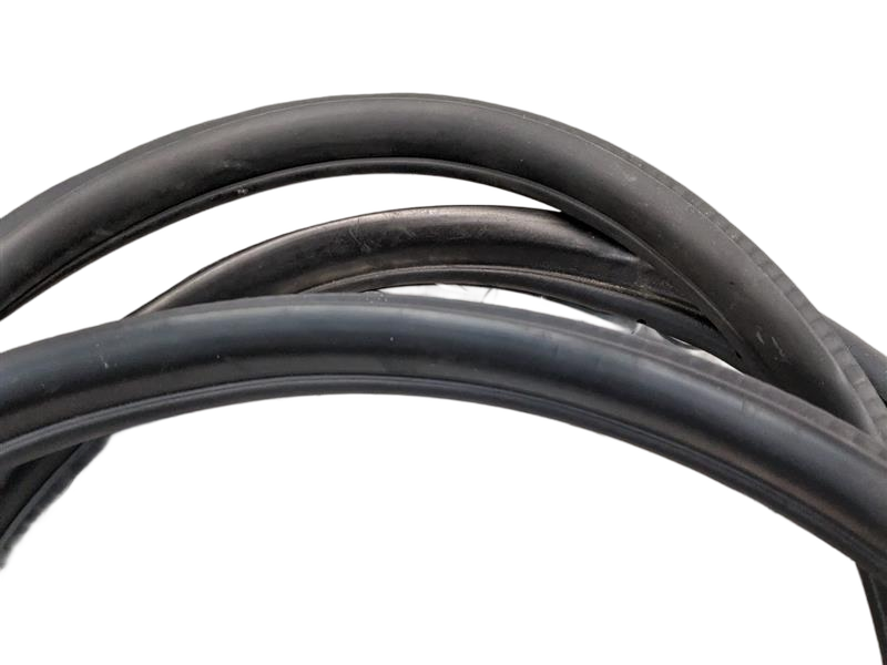 2014 - 2017 OEM MINI COOPER FRONT LEFT DRIVER SIDE DOOR SEAL WEATHERSTRIP RUBBER