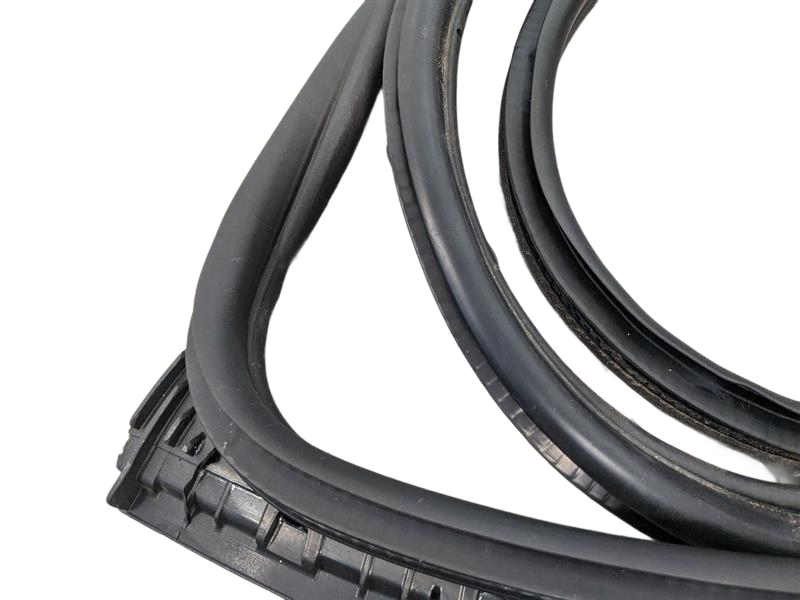 2014 - 2017 OEM MINI COOPER FRONT LEFT DRIVER SIDE DOOR SEAL WEATHERSTRIP RUBBER