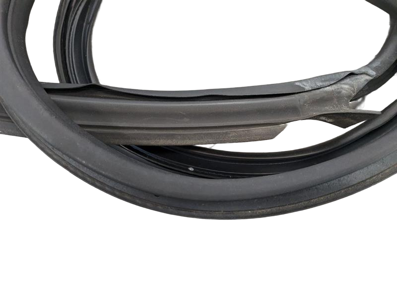 2014 - 2017 OEM MINI COOPER RIGHT PASSENGER SIDE DOOR SEAL WEATHERSTRIP RUBBER