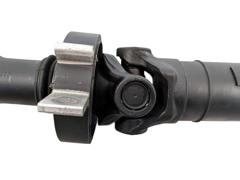 11 - 12 OEM BMW 750LI HYBRID REAR LOWER DRIVESHAFT CARDAN PROPELLER ASSEMBLY