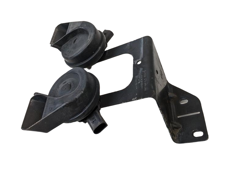2004 - 2011 OEM AUDI A6 FRONT RIGHT AND LEFT HIGH NOTE HORN SIGNAL SET