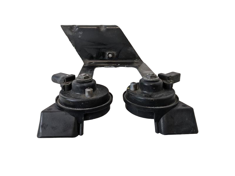 2004 - 2011 OEM AUDI A6 FRONT RIGHT AND LEFT HIGH NOTE HORN SIGNAL SET