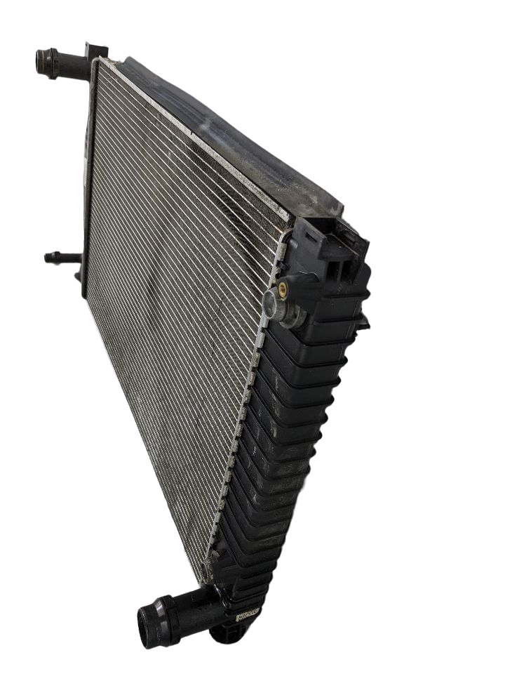 2004 - 2011 OEM AUDI A6 ENGINE COOLING RADIATOR CORE ASSEMBLY