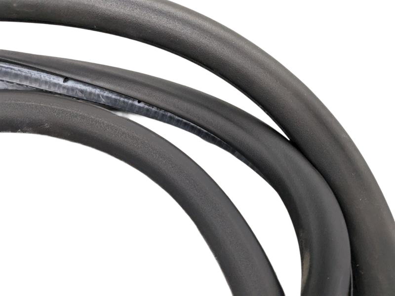 2004 - 2011 OEM AUDI A6 REAR LEFT SIDE RUBBER WEATHERSTRIP SEAL