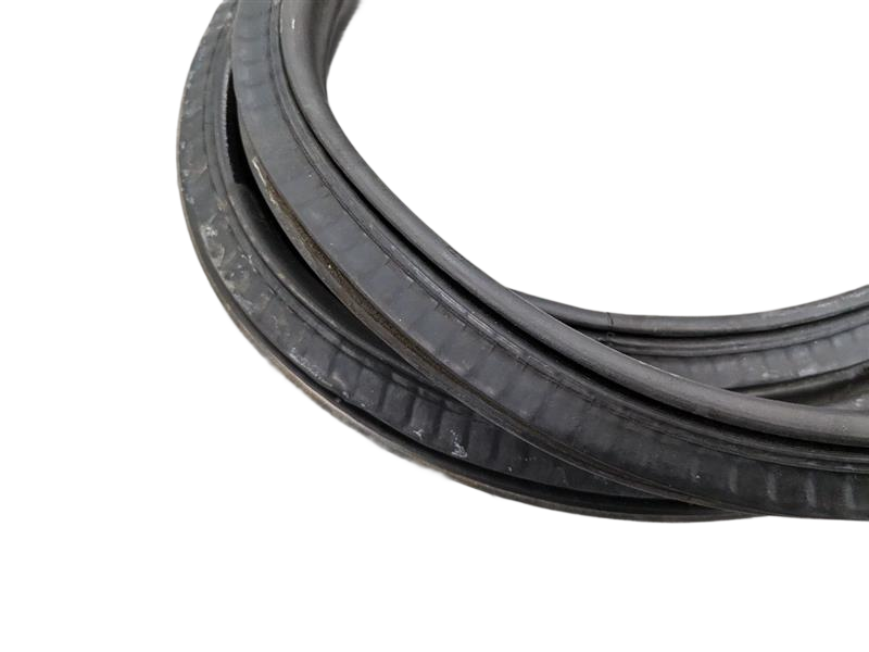 2004 - 2011 OEM AUDI A6 REAR TAILGATE TRUNK LID WEATHERSTRIP RUBBER SEAL