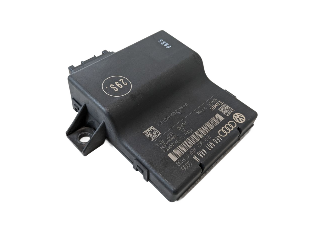 2004 - 2011 OEM AUDI A6 GENUINE GATEWAY CONTROL MODULE UNIT