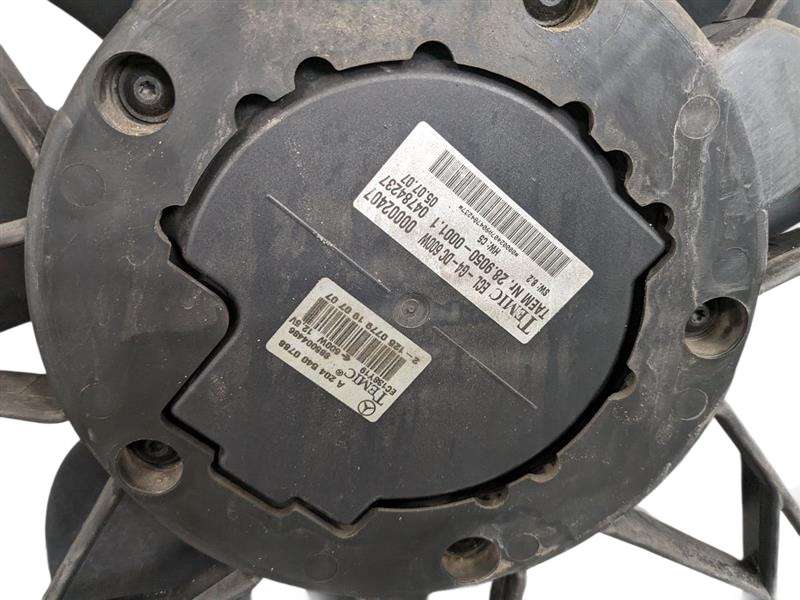 2008 - 2014 OEM MERCEDES-BENZ C300 RADIATOR COOLING FAN SHROUD MOTOR ASSEMBLY