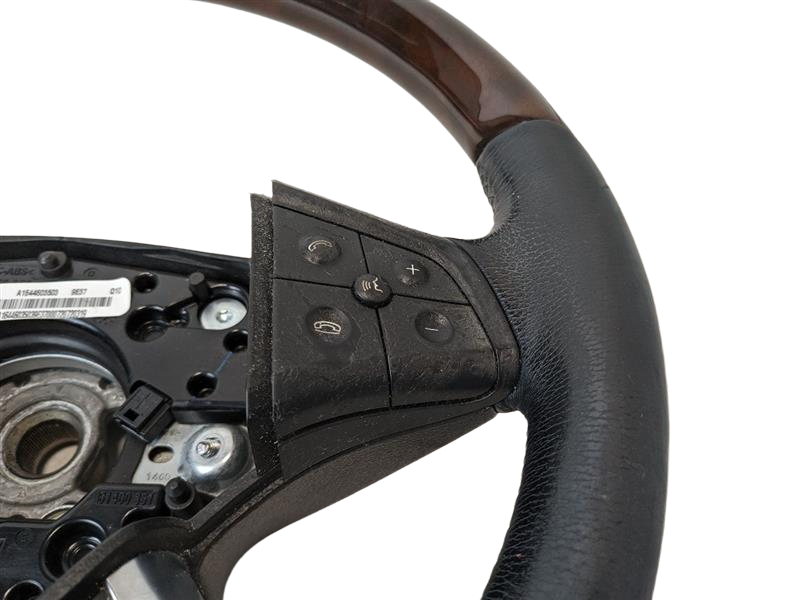 2008 - 2012 OEM MERCEDES-BENZ GL550 STEERING WHEEL W/ SWITCHES BLACK