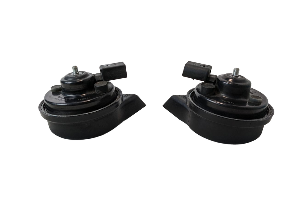 2004 - 2009 OEM AUDI A4 HIGH AND LOW TONE NOTE SIGNAL SAFETY HORN SET