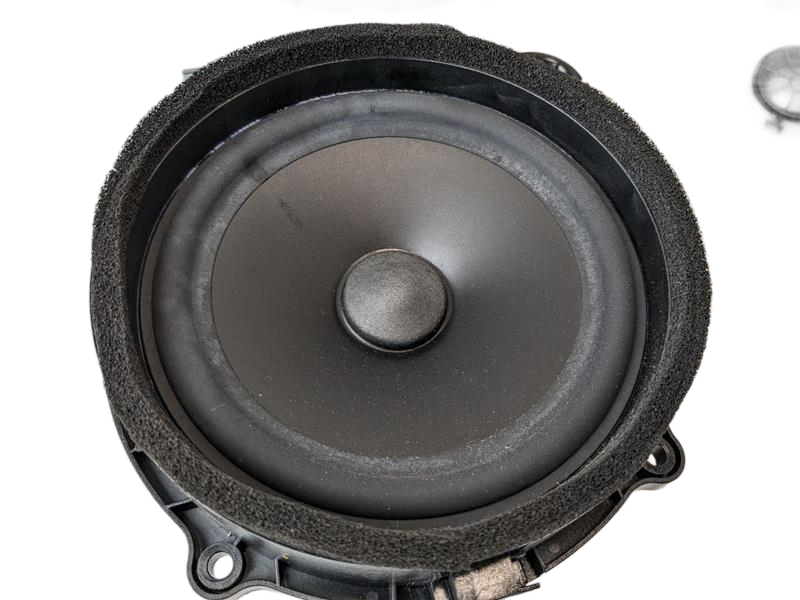 2014 - 2016 OEM LAND ROVER LR4 SOUND SYSTEM SPEAKER SET