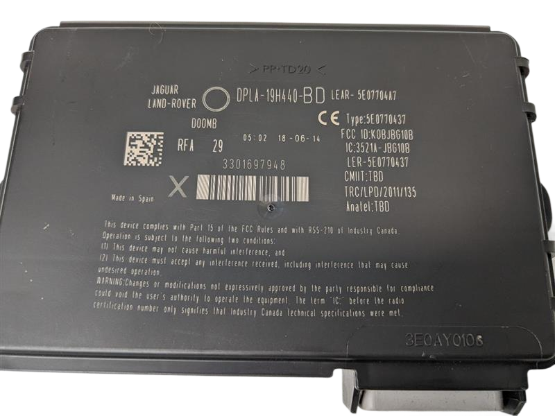 2014 - 2016 OEM LAND ROVER LR4 THEFT LOCKING KEYLESS ENTRY CONTROL MODULE UNIT