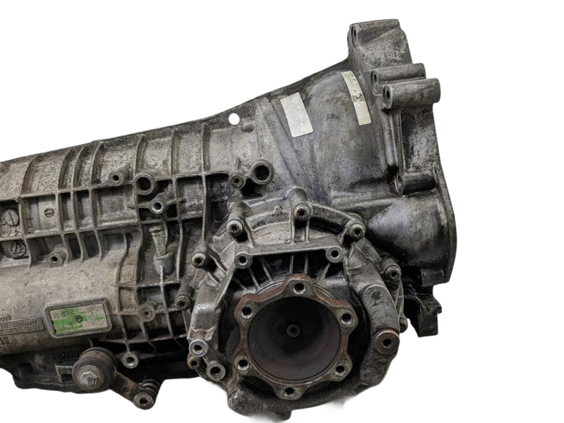 2001 - 2005 OEM AUDI A4 AUTOMATIC TRANSMISSION GEAR BOX ASSEMBLY