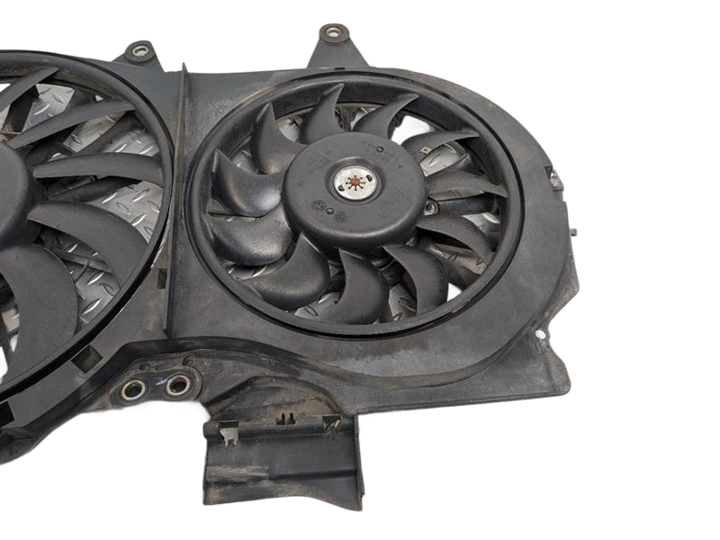 2001 - 2005 OEM AUDI A4 RADIATOR ELECTRIC COOLING FAN ASSEMBLY