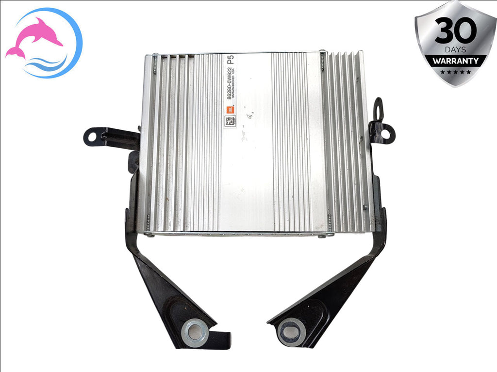 2009 - 2015 OEM TOYOTA PRIUS RADIO AUDIO STEREO AMPLIFIER