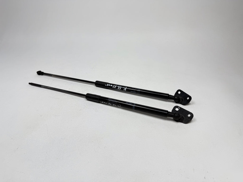10 - 15 OEM TOYOTA PRIUS REAR RIGHT AND LEFT TRUNK LID HATCH LIFT STRUT SUPPORT