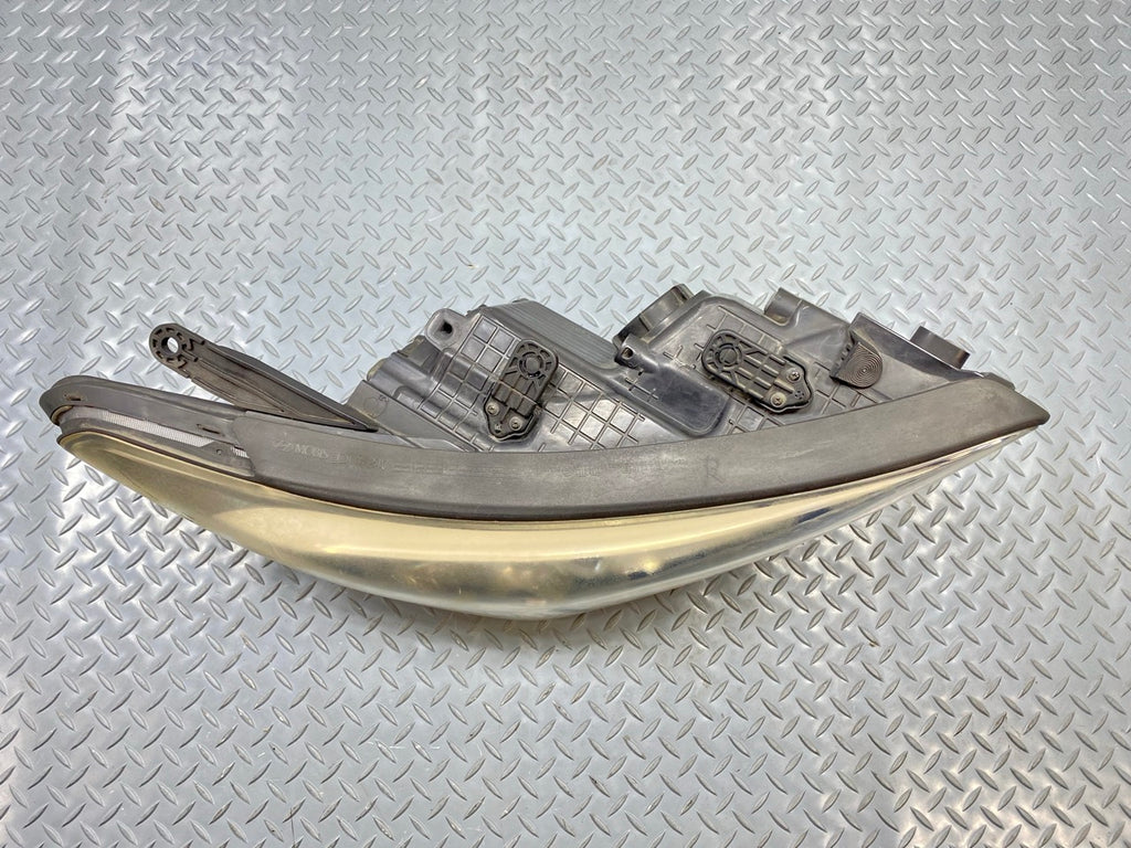 2013 - 2019 OEM HYUNDAI SANTA FE FRONT RIGHT PASSENGER SIDE HEADLAMP ASSEMBLY