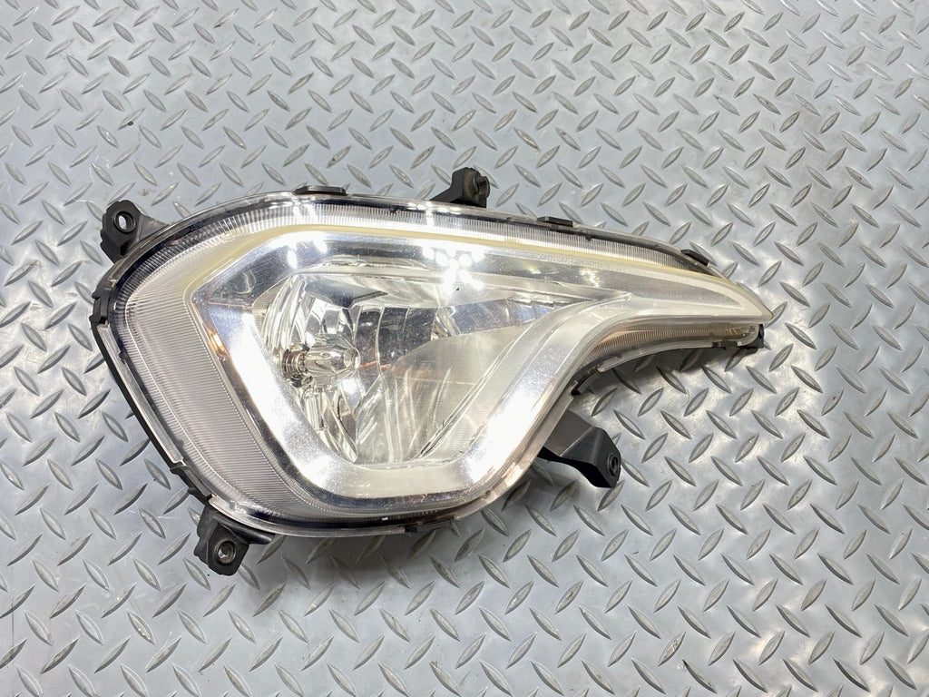 2013 - 2019 OEM HYUNDAI SANTA FE FRONT RIGHT FENDER MOUNTED TURN SIGNAL LIGHT
