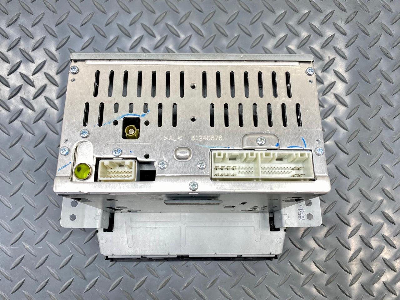 2013 - 2019 OEM HYUNDAI SANTA FE US MARKET RADIO STEREO CD PLAYER RECEIVER