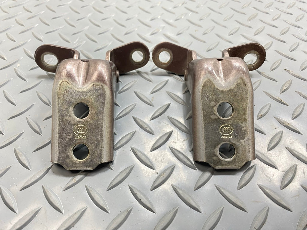 2013 - 2019 OEM HYUNDAI SANTA FE FRONT LEFT SIDE UPPER AND LOWER DOOR HINGE SET