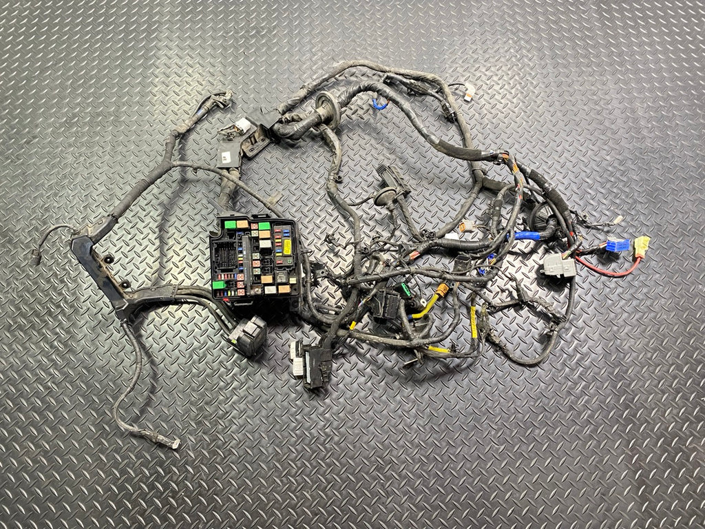 2013 - 2019 OEM HYUNDAI SANTA FE FRONT ENGINE FUSE BOX RELAY WIRE WIRING HARNESS