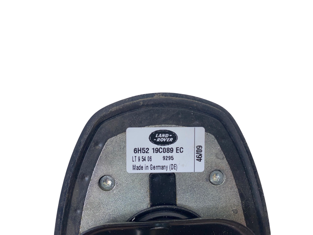 10 - 13 OEM LAND ROVER RANGE ROVER SPORT ROOF EXTERIOR SHARK FIN ANTENNA MODULE