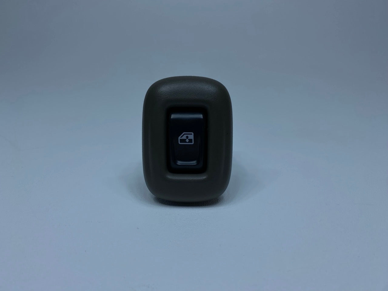 02 - 09 OEM CHEVROLET TRAILBLAZER REAR RIGHT PASSENGER SIDE POWER WINDOW SWITCH