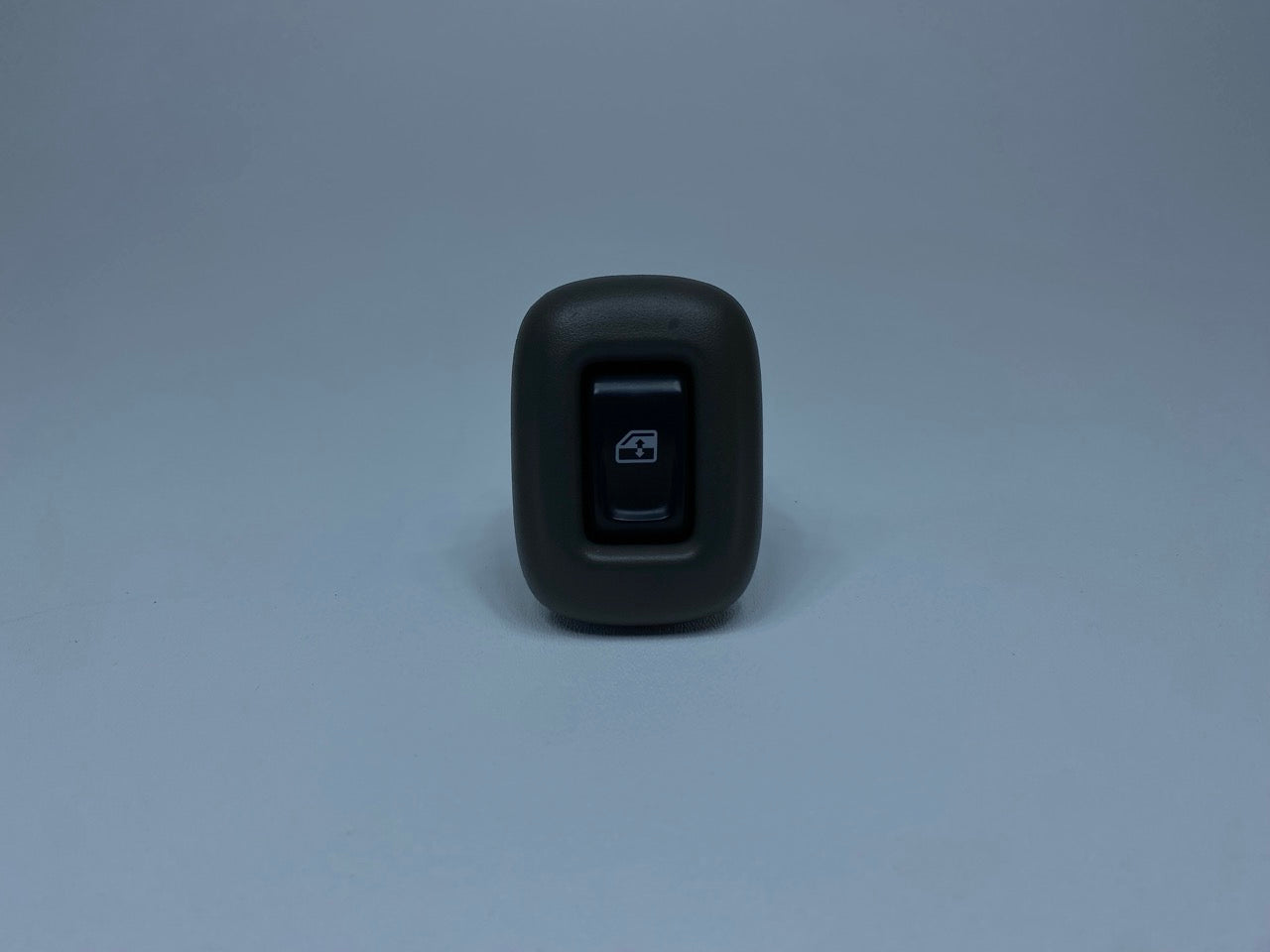 02 - 09 OEM CHEVROLET TRAILBLAZER REAR LEFT DRIVER SIDE POWER WINDOW SWITCH