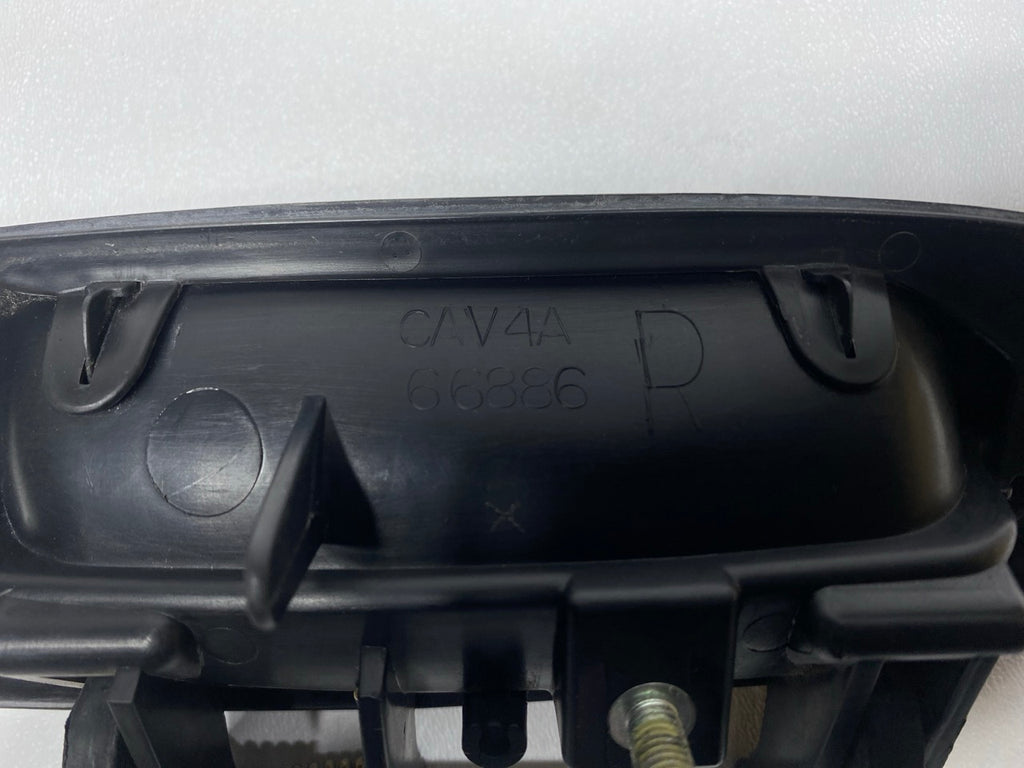 02 - 09 OEM CHEVROLET TRAILBLAZER REAR RIGHT OUTSIDE DOOR HANDEL BLACK MOULDED