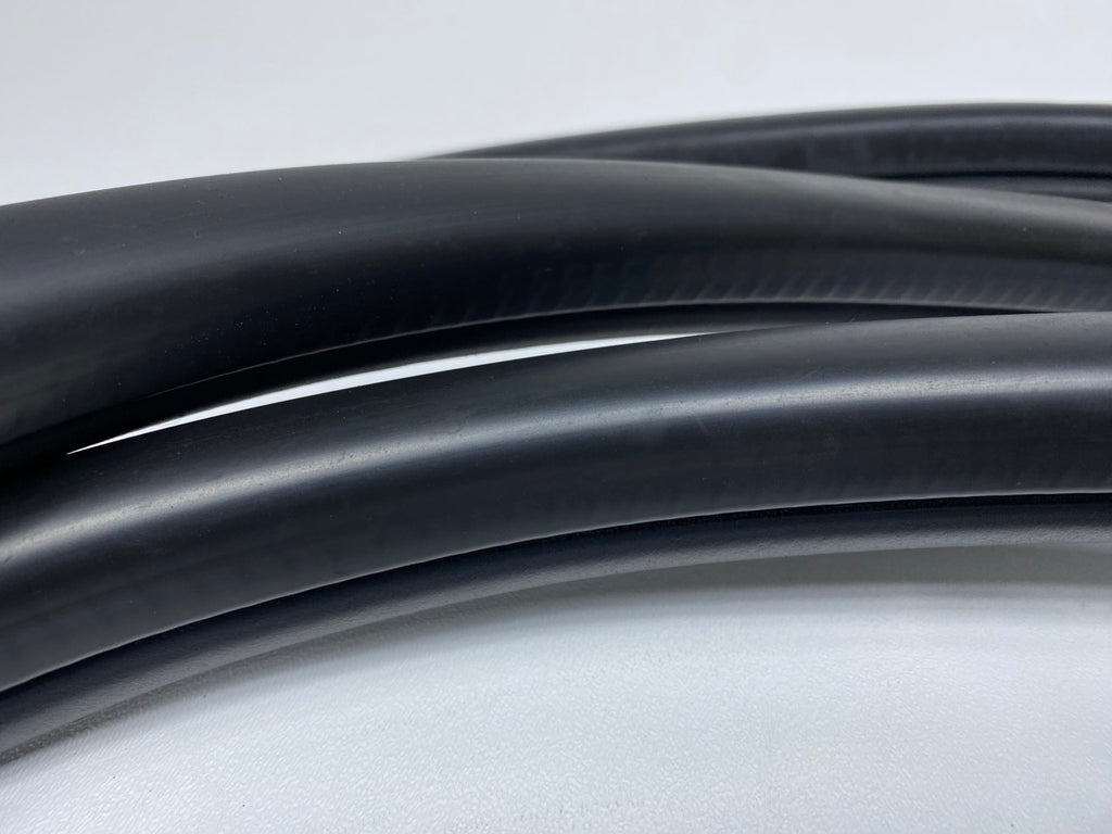 02 - 09 OEM CHEVROLET TRAILBLAZER REAR LEFT SIDE DOOR SEAL WEATHERSTRIP RUBBER