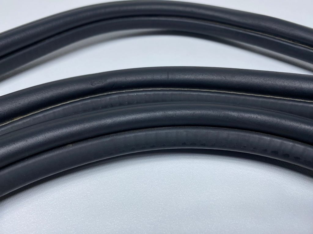 02 - 09 OEM CHEVROLET TRAILBLAZER BACK GLASS DOOR WEATHER STRIPPING RUBBER