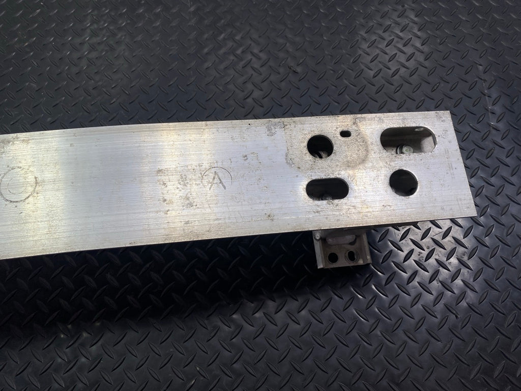 10 - 15 OEM TOYOTA PRIUS FRONT BUMPER REINFORCEMENT IMPACT BAR REBAR ASSEMBLY