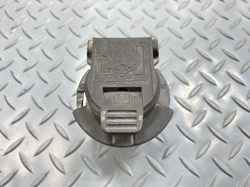 05 - 07 OEM CHEVROLET TRAILBLAZER TRAILER HITCH HARNESS PLUG CONNECTOR