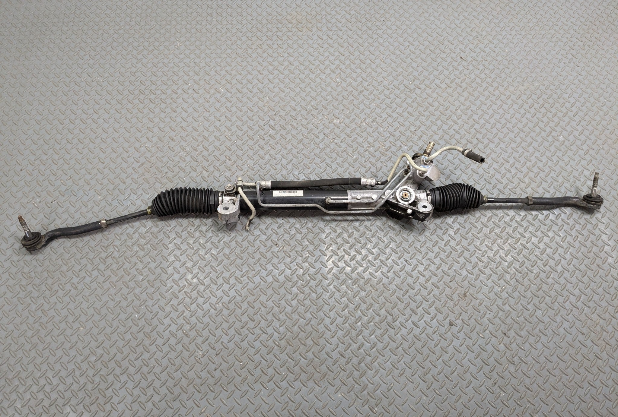2005 - 2007 OEM CADILLAC CTS POWER STEERING GEAR RACK AND PINION ASSEMBLY