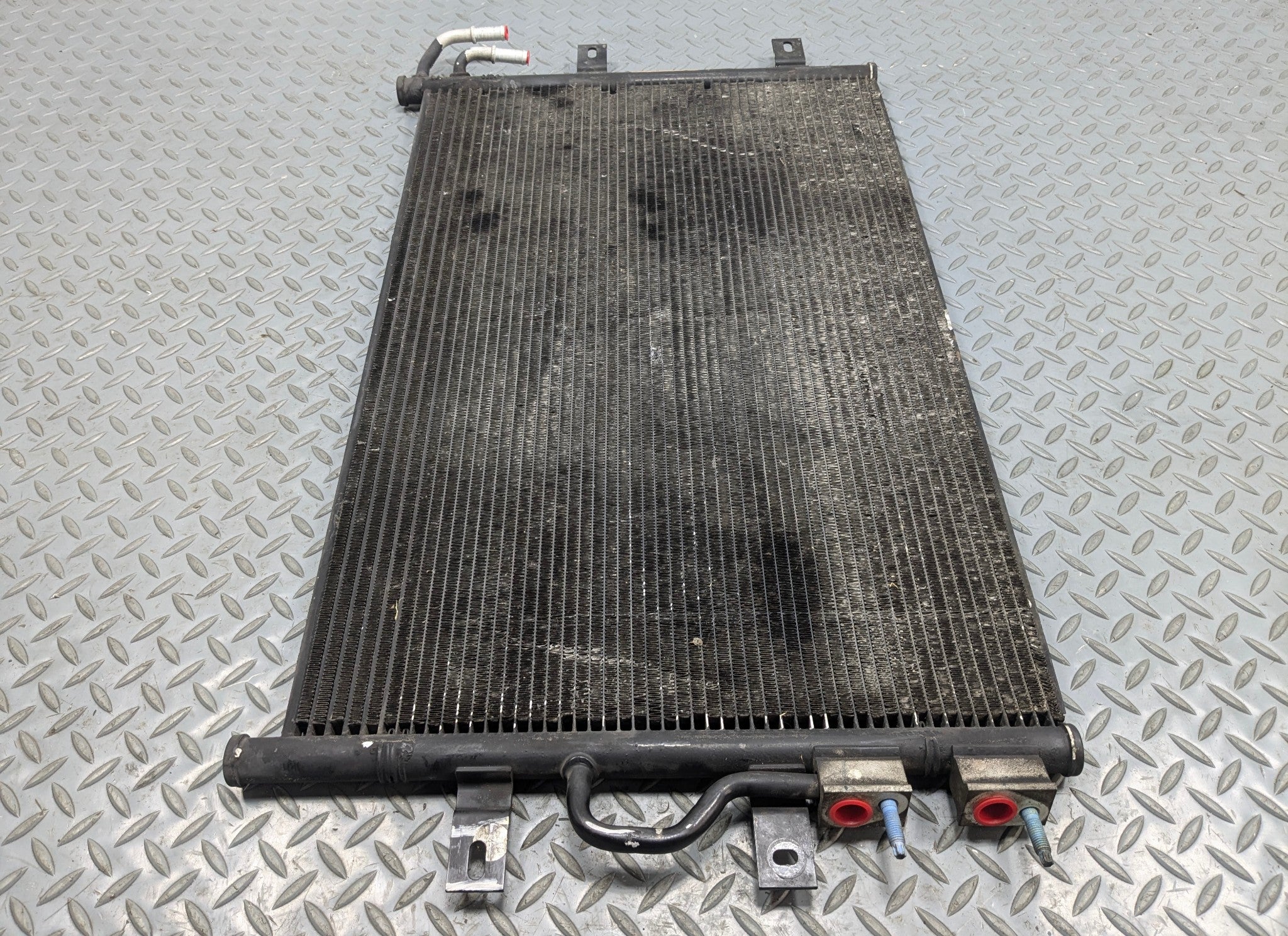 2009 - 2012 OEM FORD FLEX AIR CONDITIONER CONDENSER ASSEMBLY