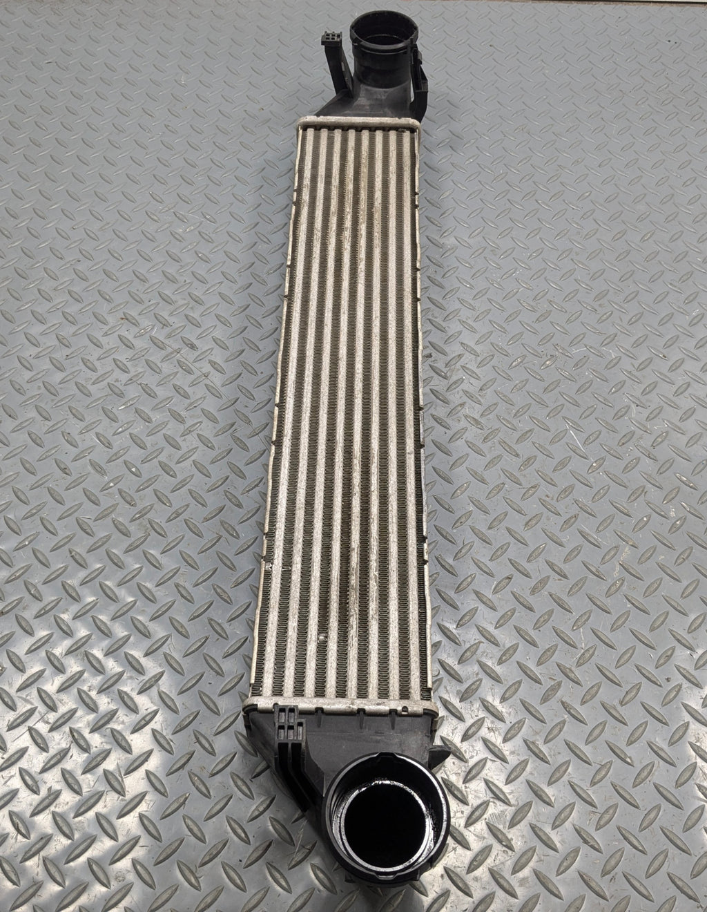 2004 - 2006 OEM MERCEDES-BENZ C230 INTERCOOLER AIR COOLER RADIATOR