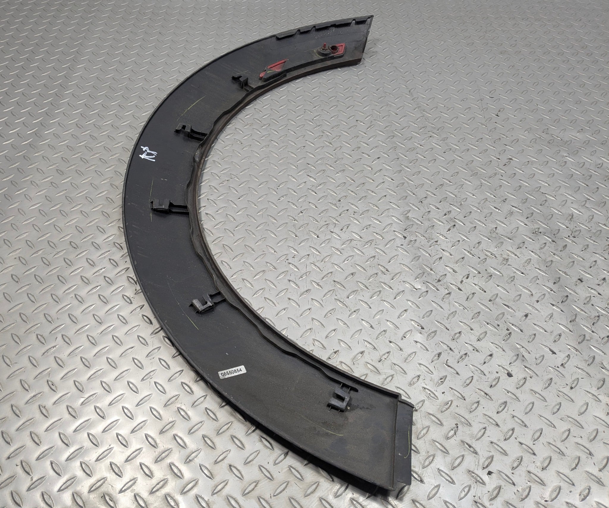 10 - 13 OEM MINI COOPER REAR RIGHT PASSENGER SIDE FENDER FLARE BODY MOLDING TRIM