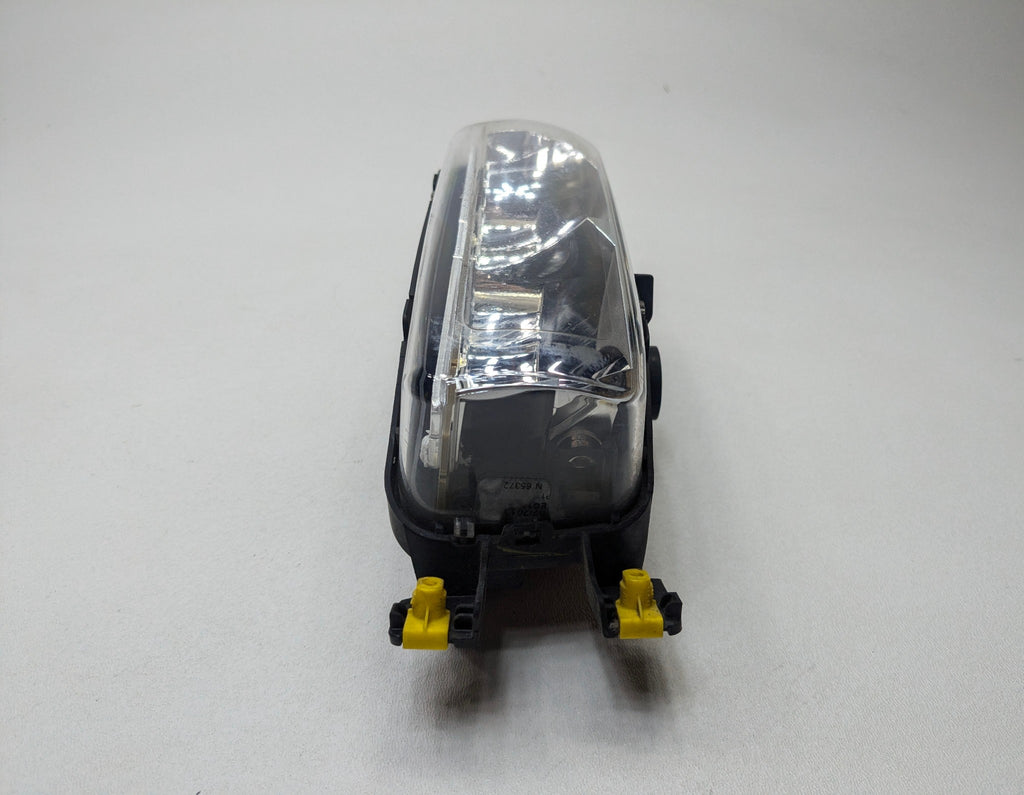 2013 - 2017 OEM LAND ROVER RANGE ROVER FRONT RIGHT BUMPER MOUNTED FOG LIGHT