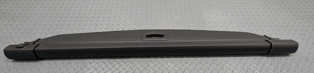 2009 - 2011 OEM MERCEDES-BENZ ML63 REAR TRUNK CARGO COVER ROLLER BLIND